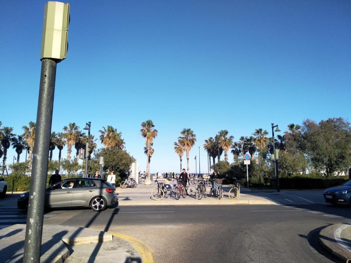 Habitacion En Playa Malvarrosa Con Bano Privado -No Ac- バレンシア エクステリア 写真